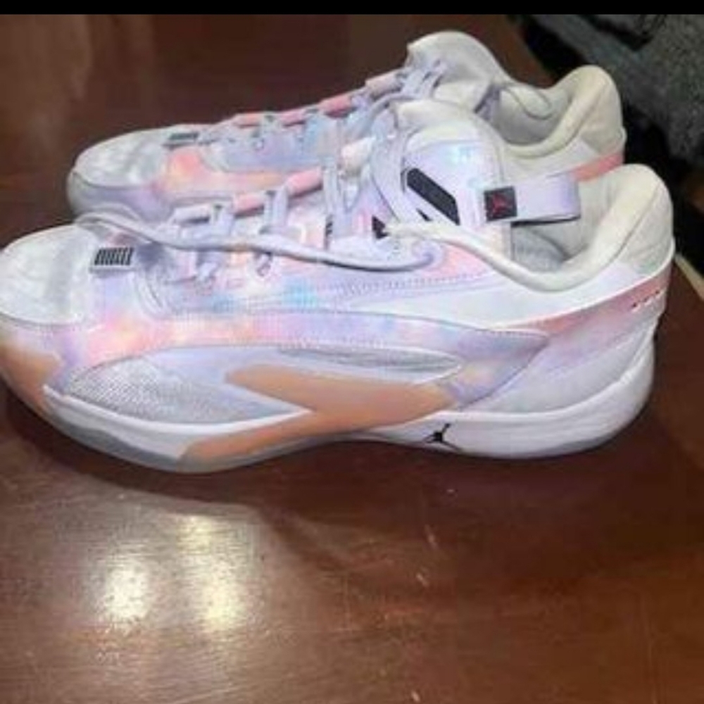 Men's Luka 2 basketball shoes